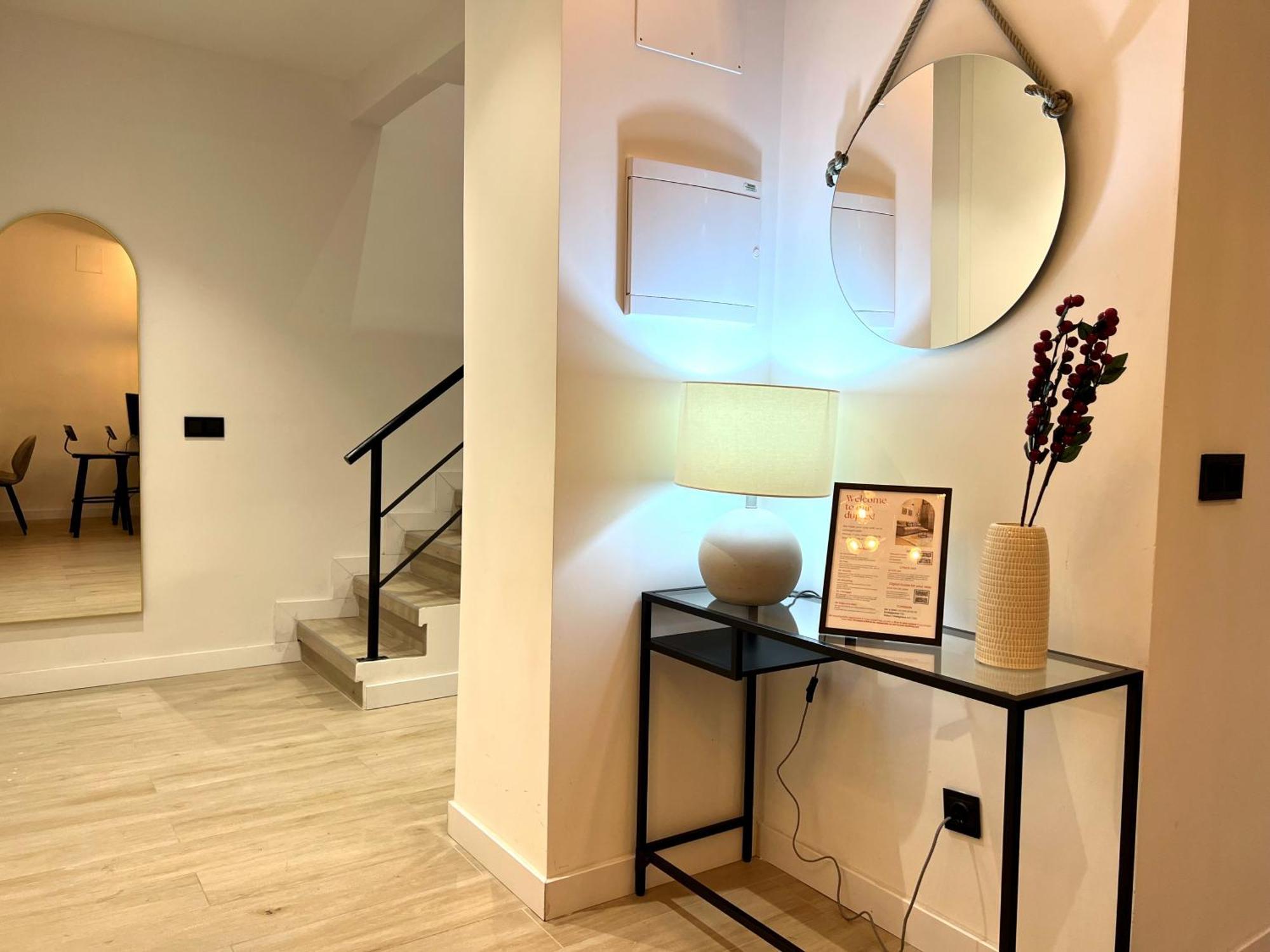 Appartement Duplex Moderno Y Acogedor Junto A Atocha à Madrid Extérieur photo